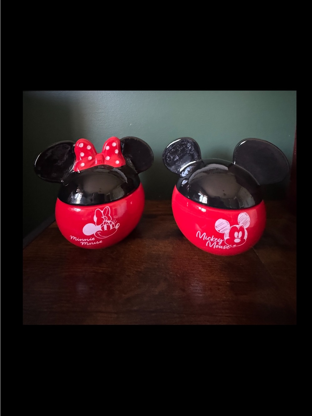 Disney Mickey and Minnie Mouse Sculpted Ceramic Cookie Jar Set Exclusive